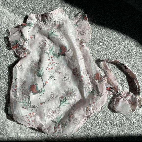 Baby Chiffon Onesie with Headband - Picture 2 of 10